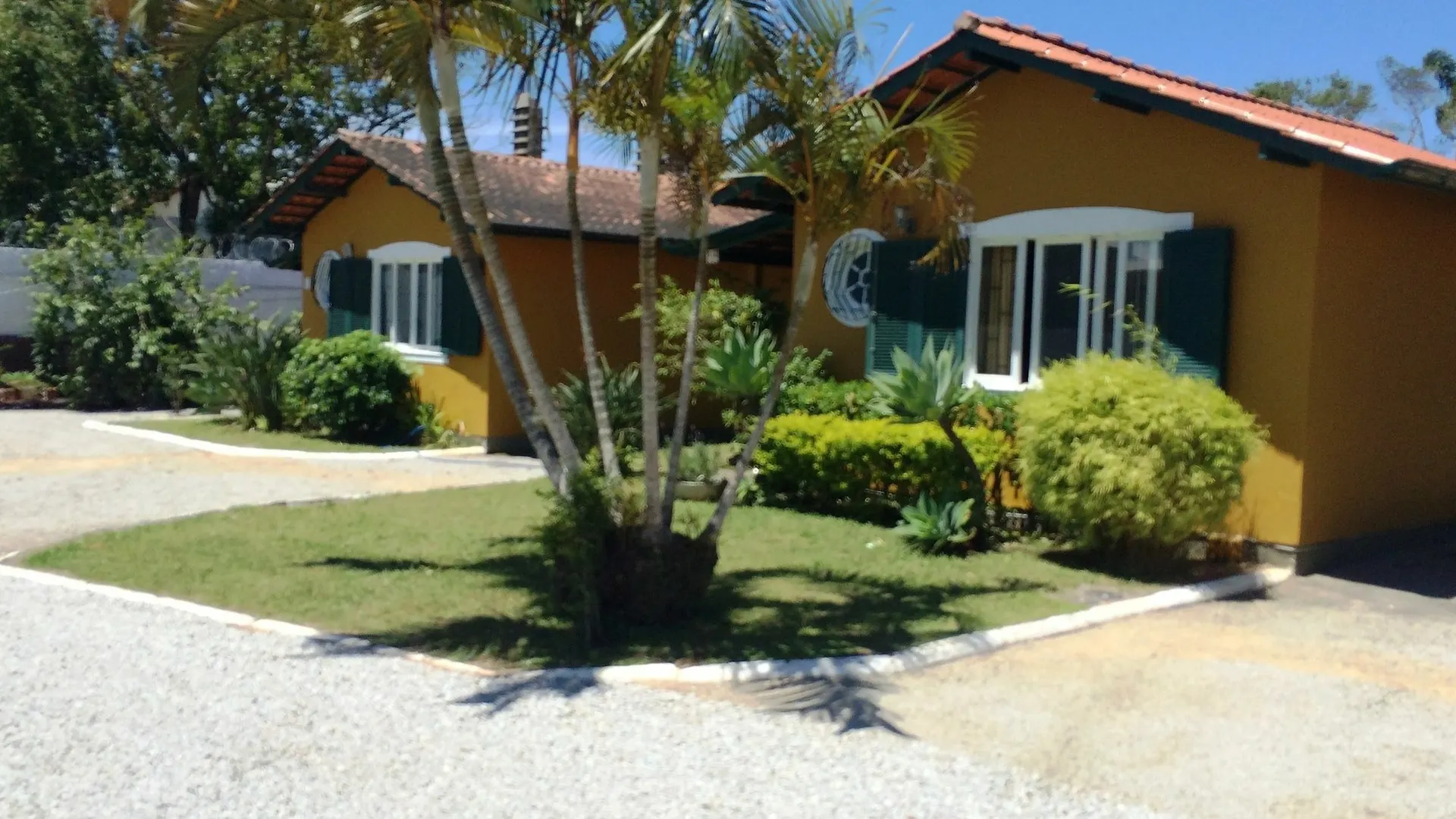 Orman Evi Romanticos Chales Ponta Das Canas Governador Celso Ramos Brezilya